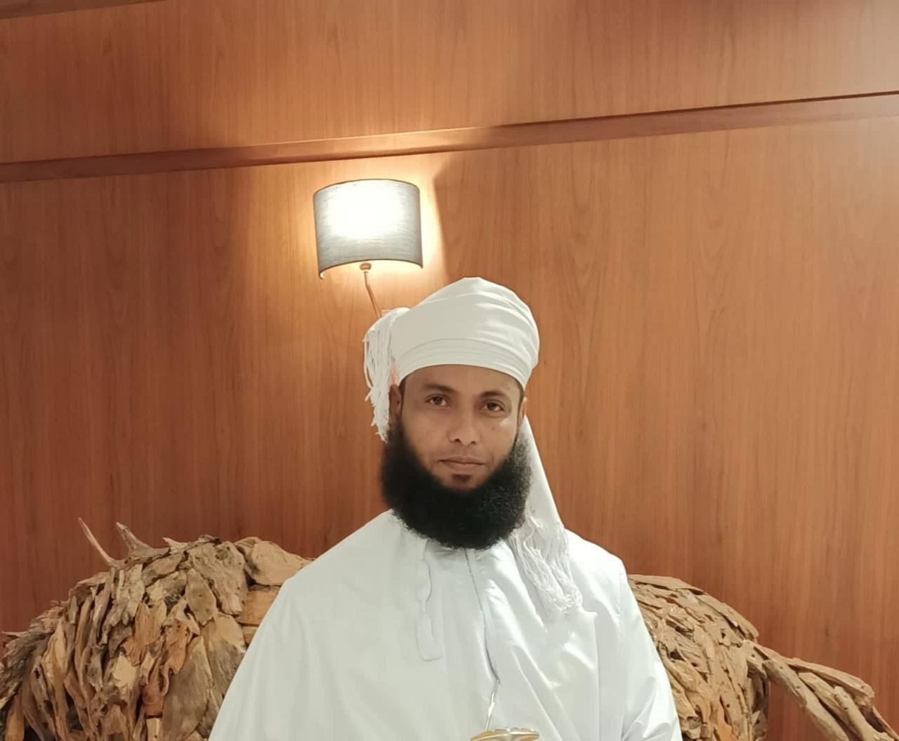 خالد الحديدي